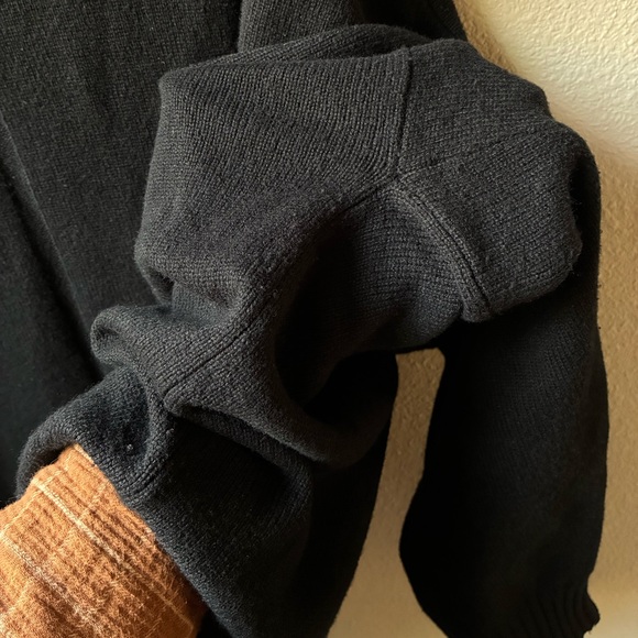 THE ROW Clelia Oversized Wool-Cashmere Sweater in Black (Size:L) - Picture 14 of 15